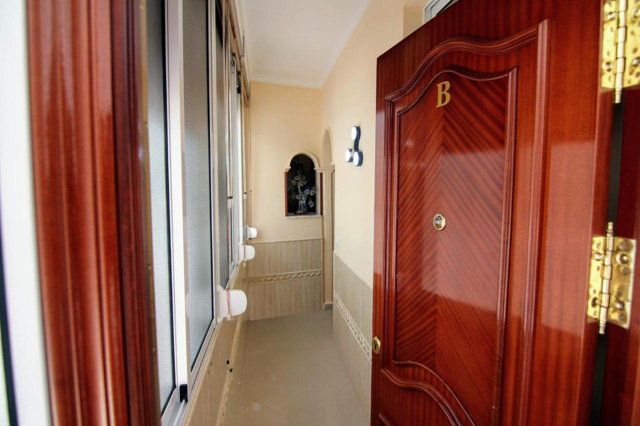 Apartamento Serafin De La Caleta Cadiz Bagian luar foto