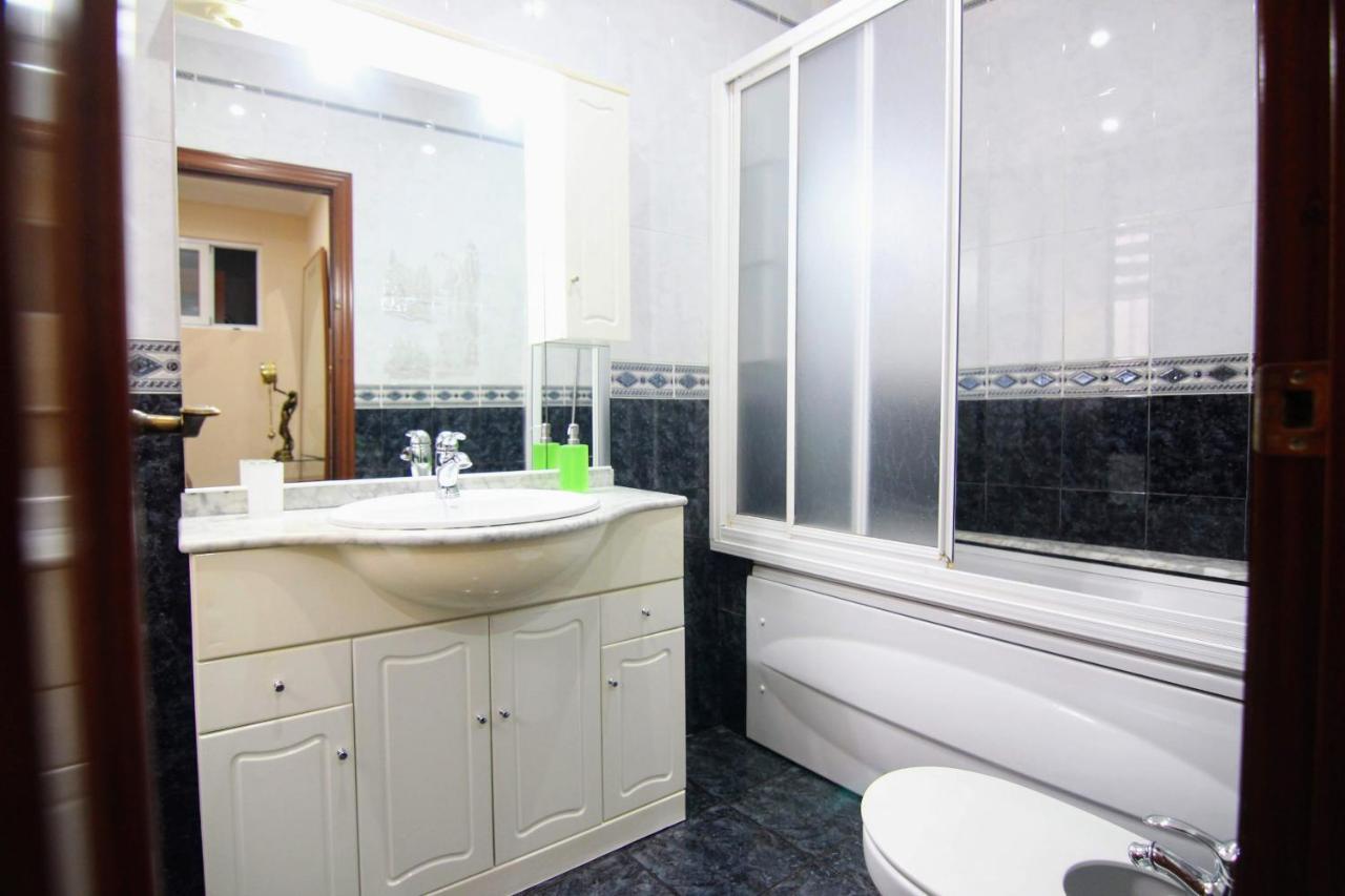 Apartamento Serafin De La Caleta Cadiz Bagian luar foto