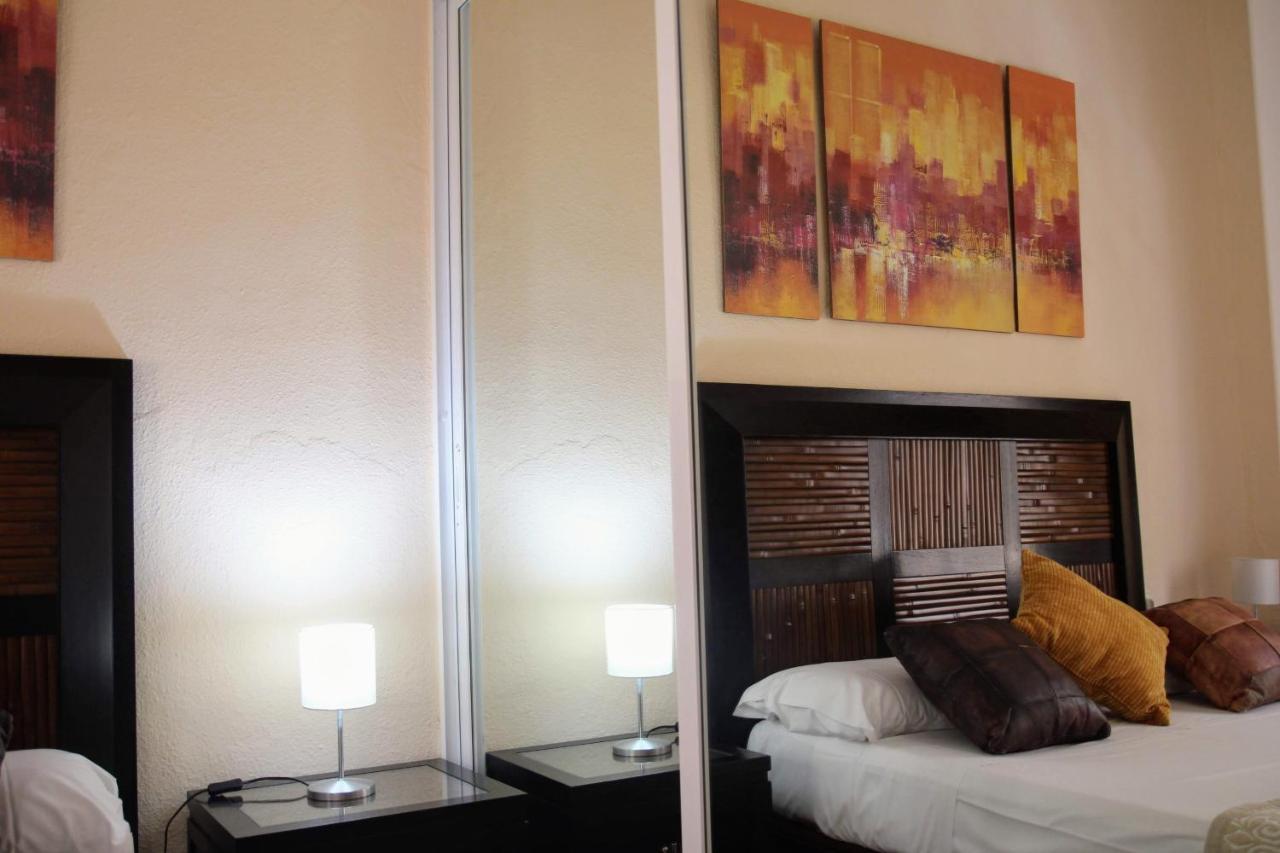Apartamento Serafin De La Caleta Cadiz Bagian luar foto